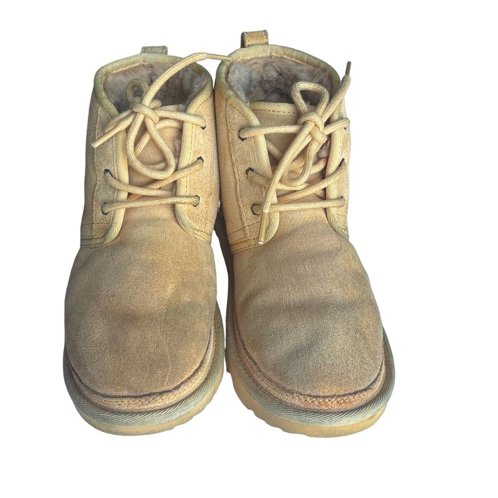 UGG Kids Neumel II Tasman Chukka Boot Size 5